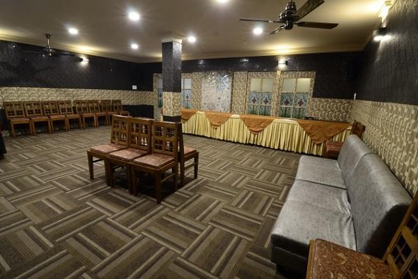 Hotel Little Palace Dibrugarh Ngoại thất bức ảnh