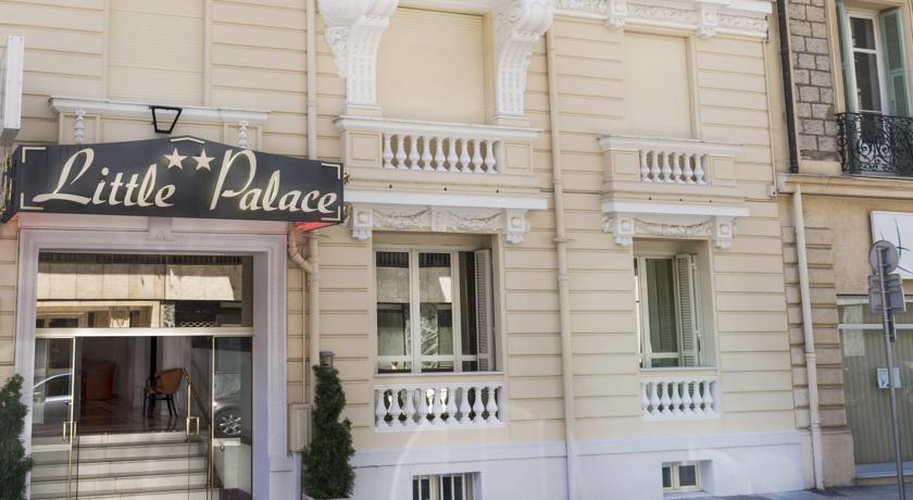 Hotel Little Palace Dibrugarh Ngoại thất bức ảnh