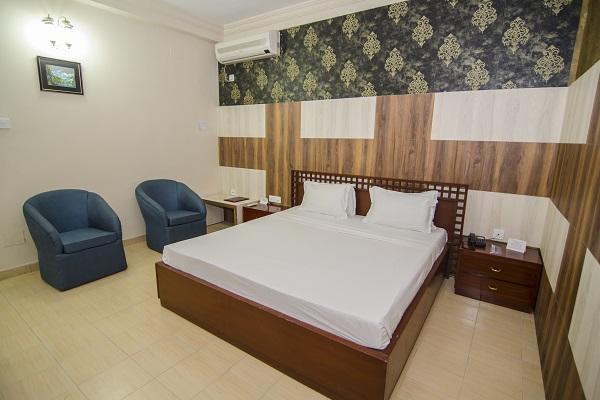 Hotel Little Palace Dibrugarh Ngoại thất bức ảnh